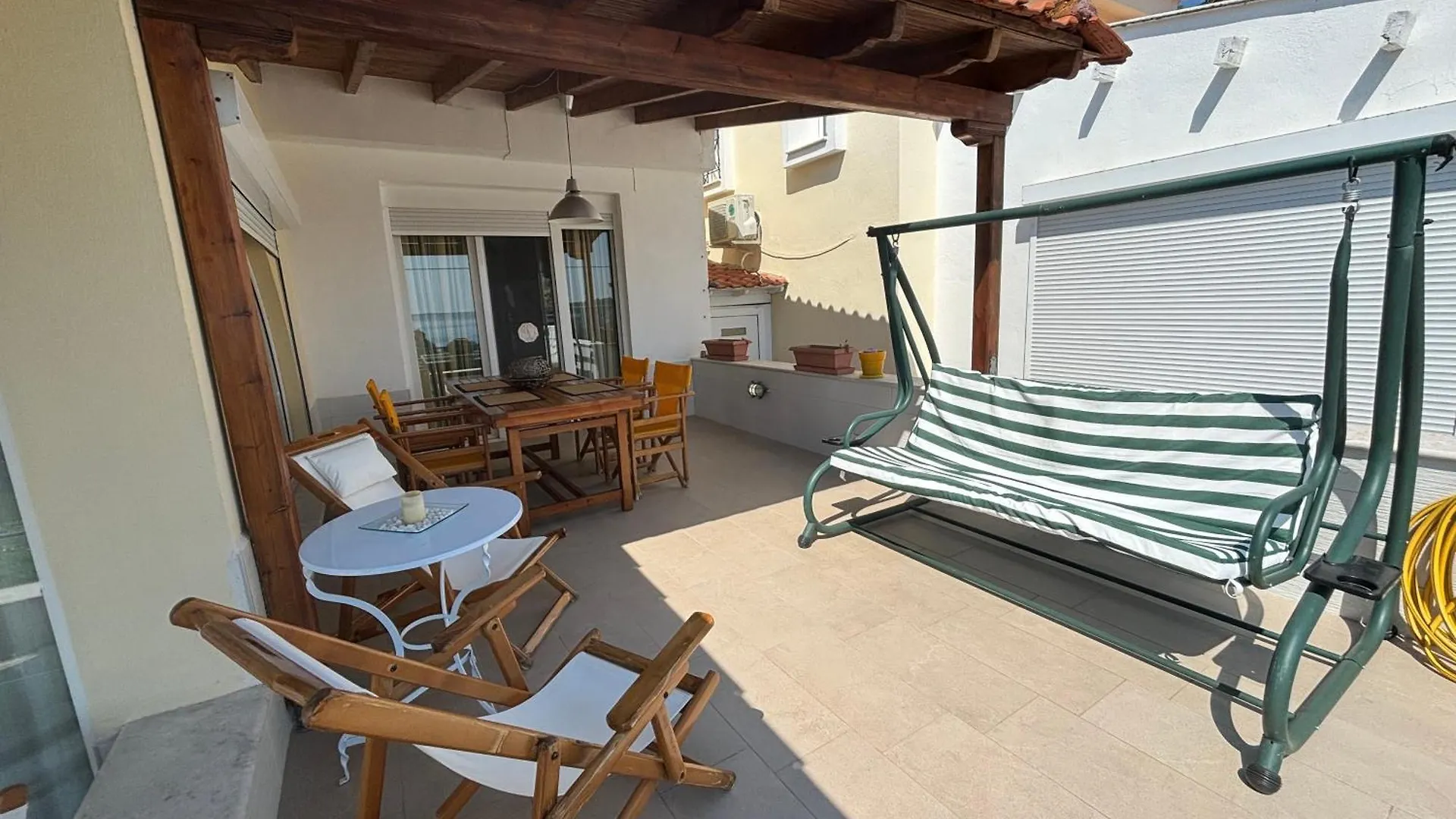 C&C Private Beach & Vista Siviri Grecja